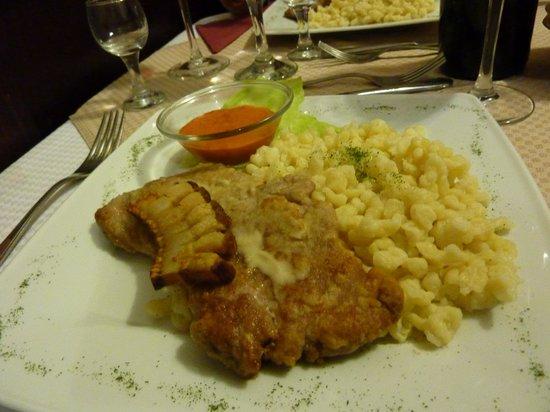 Gong Etterem es Kavehaz